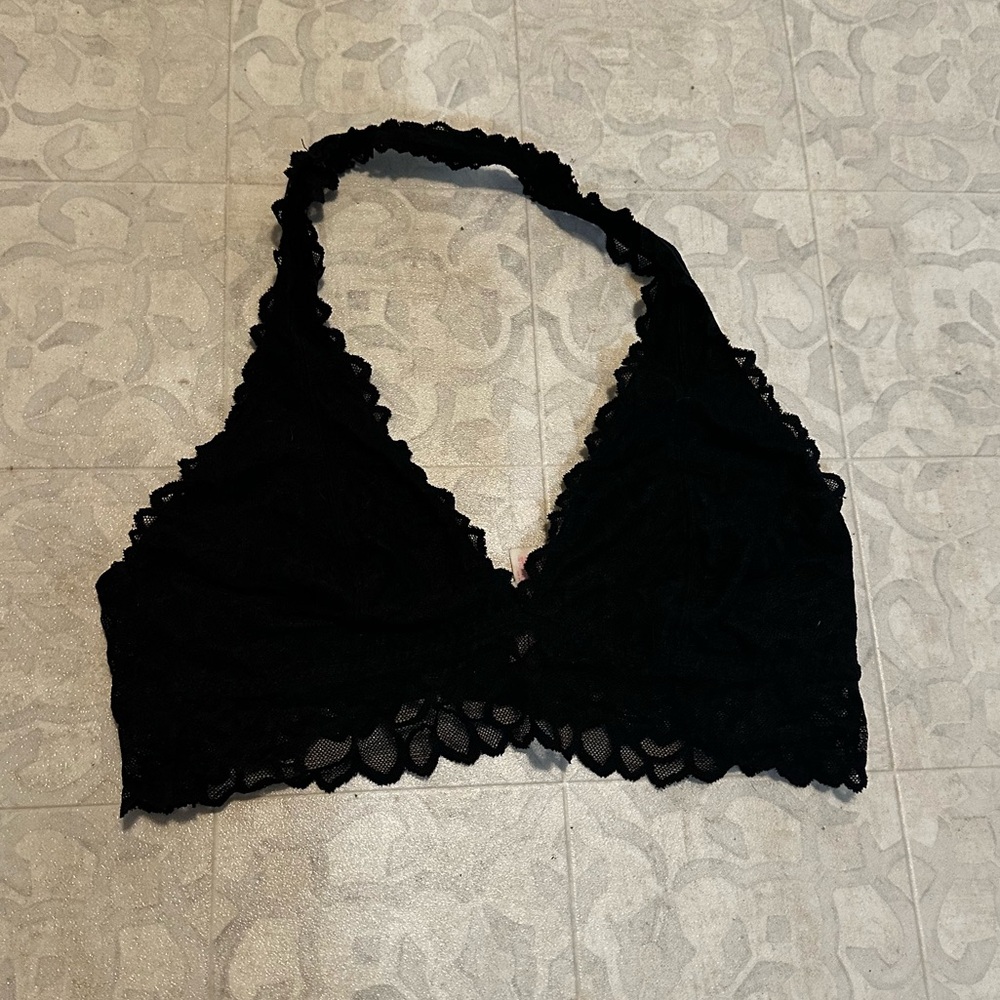 PINK Victoria’s Secret lace bralette